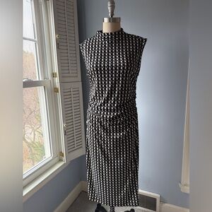H&M Black and White Draped Geometric Jersey Dress NEW